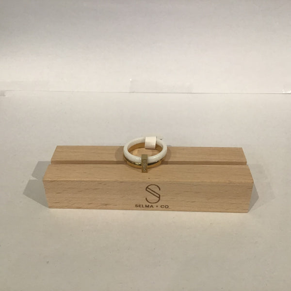 Atlas ring