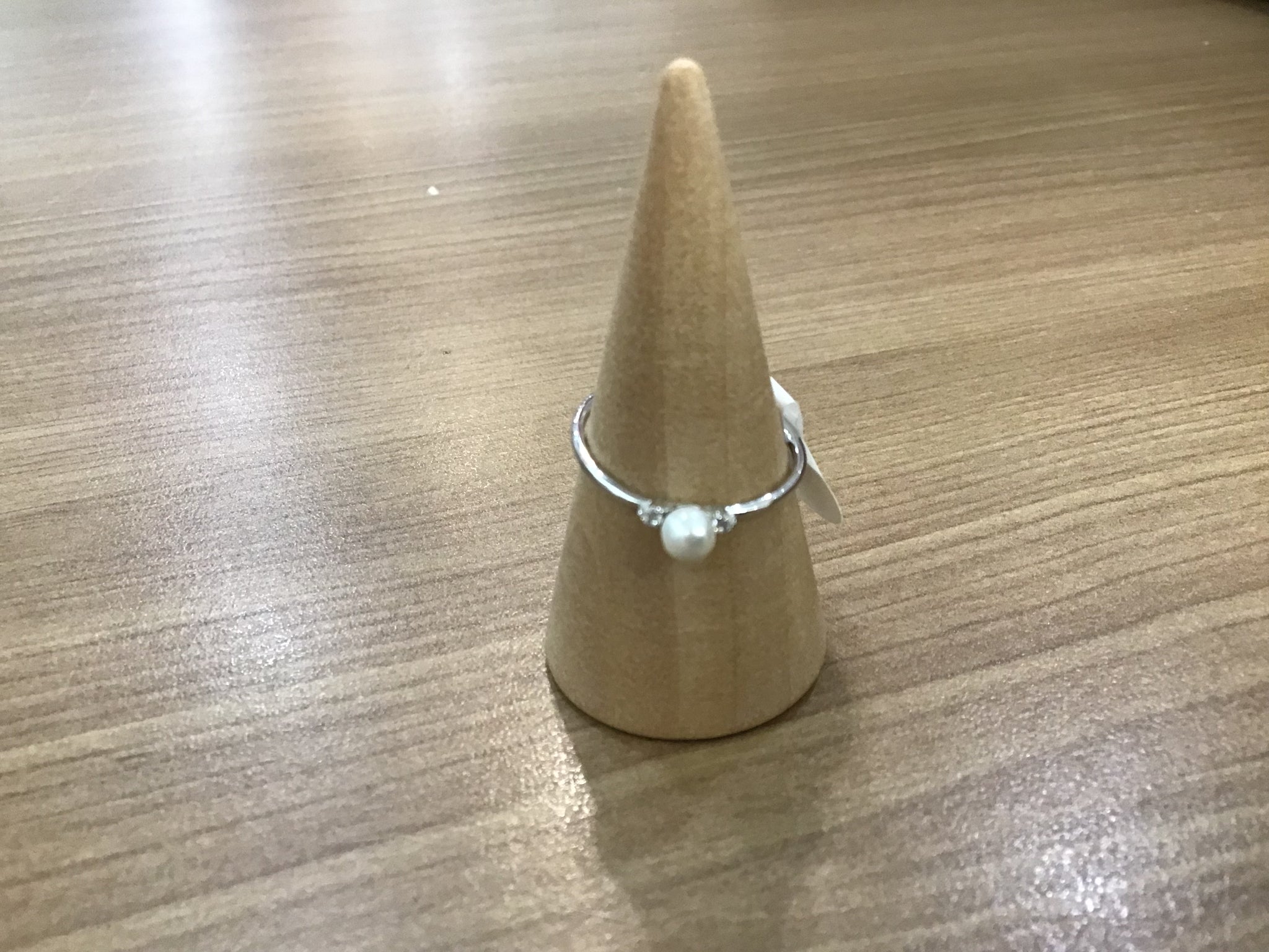 Small Pearl cz Ring