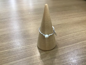 Small Pearl cz Ring