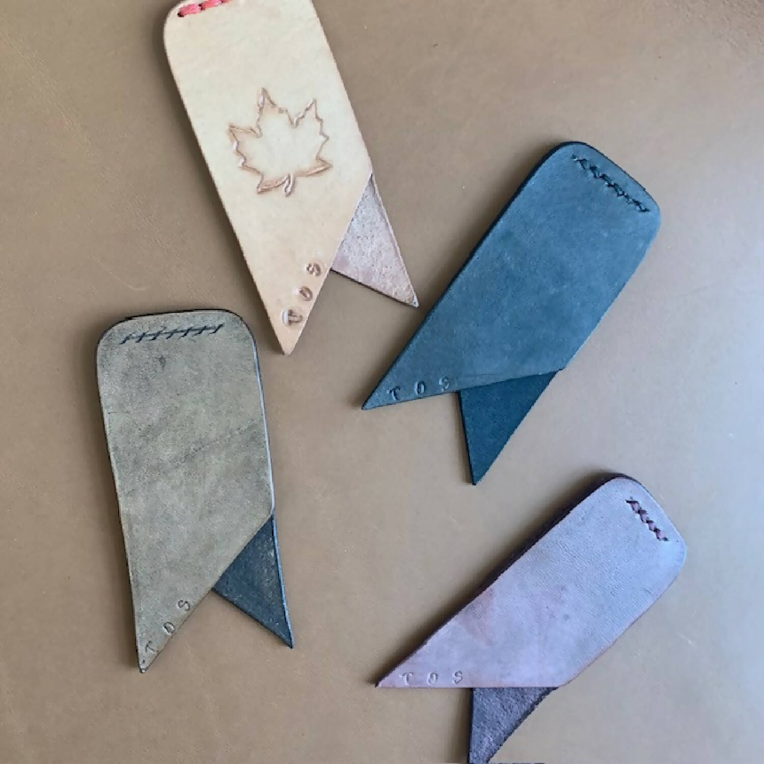 Bookmark, V points, various antique colors, veg tan leather