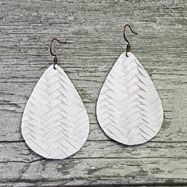 Amber Rayne Designs Leather earrings - braided