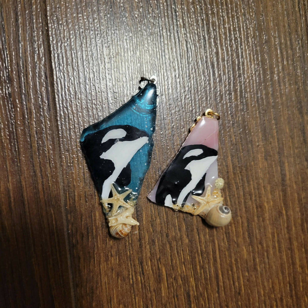 Necklace - Orca on glass