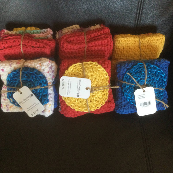 2 Cotton dish cloths with nylon scrubbie