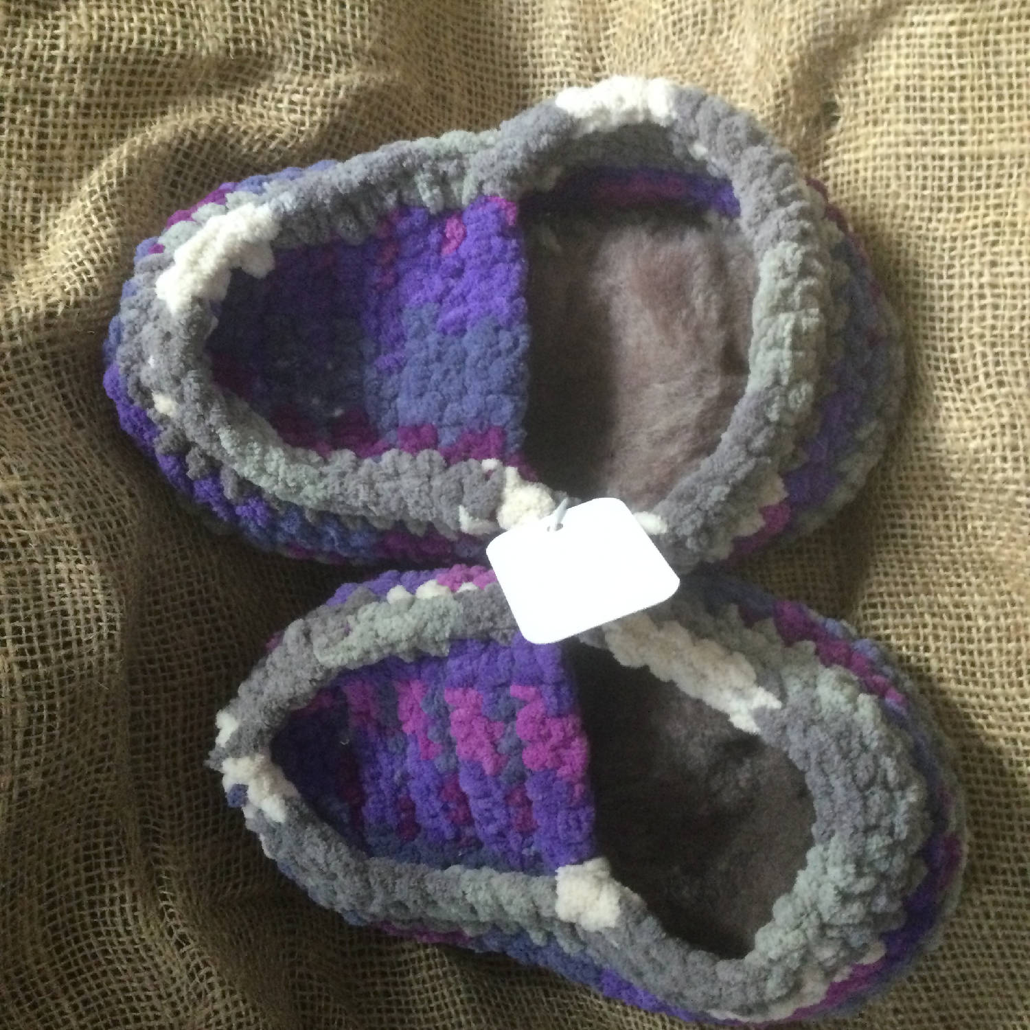 Leather soled lined adult slippers size 5-6
