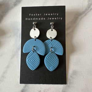 2 leaf earrings