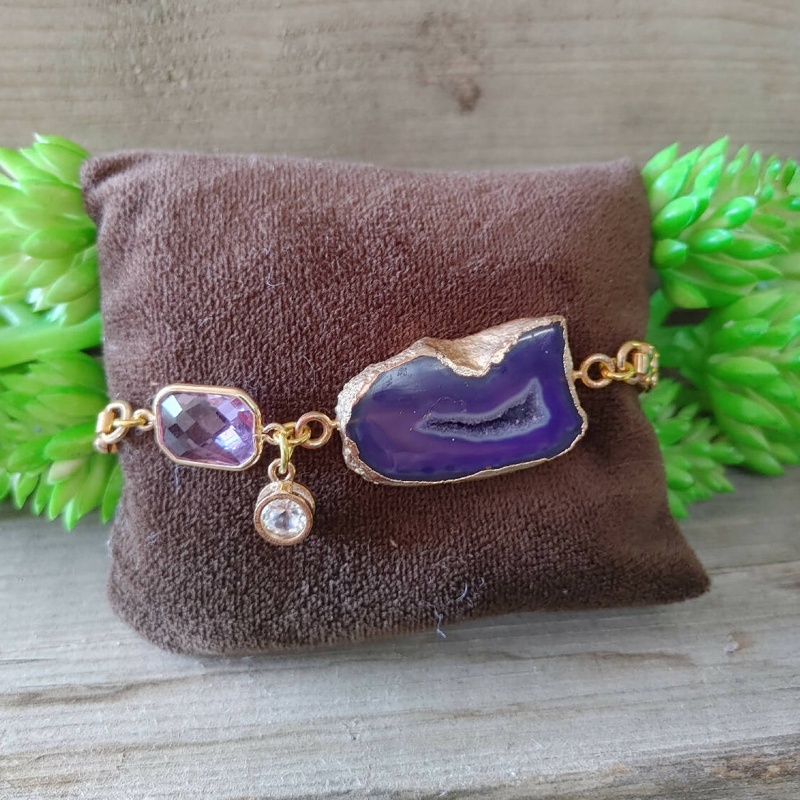 Vintage Stretch Bracelet: Purple Geode (63)