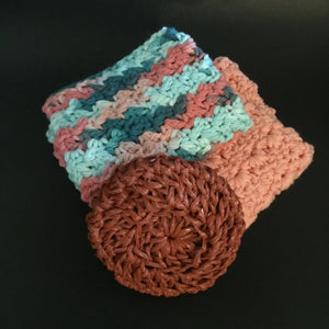 2 Cotton dish cloths with nylon scrubbie