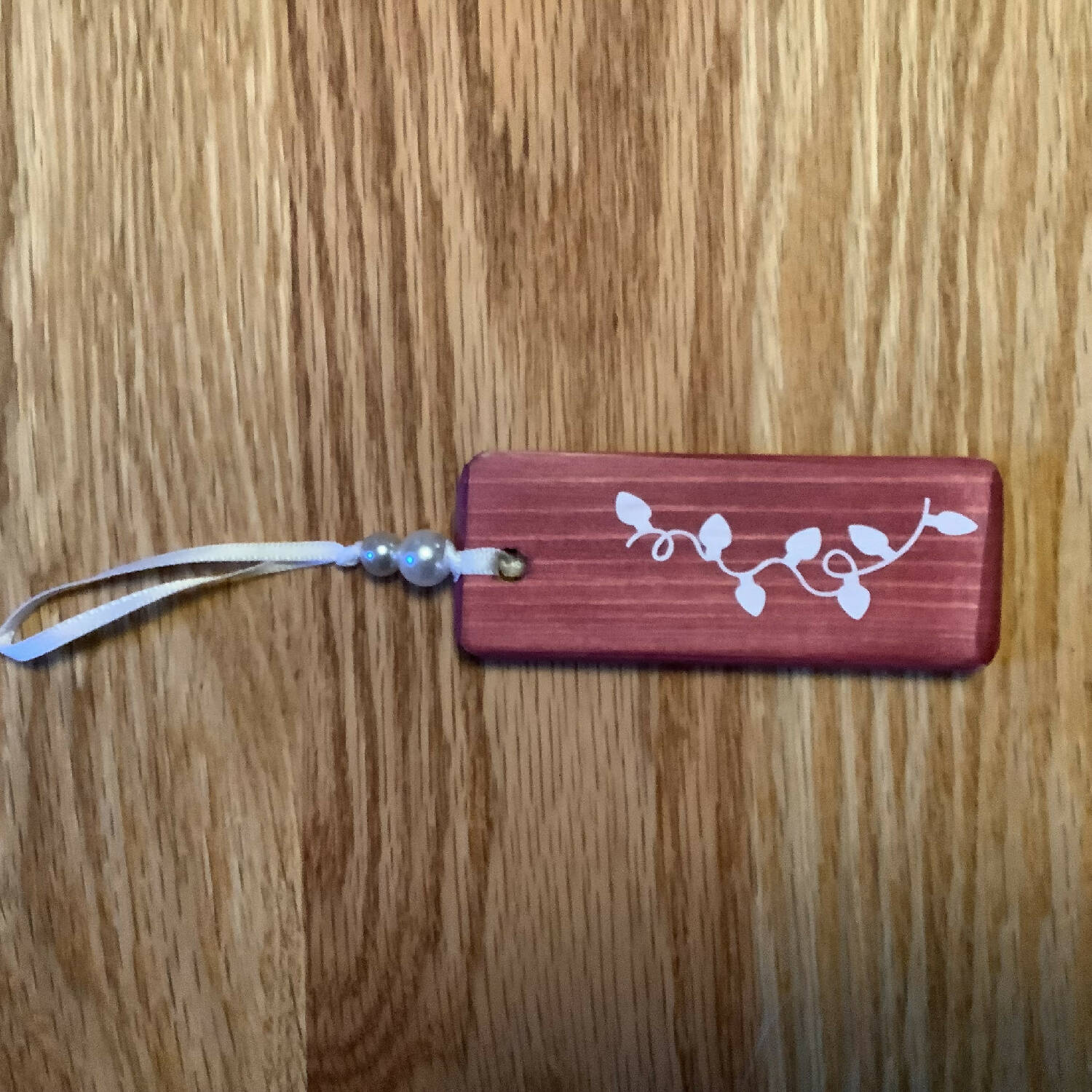 Wooden Christmas Tag - Pink “String of Lights”