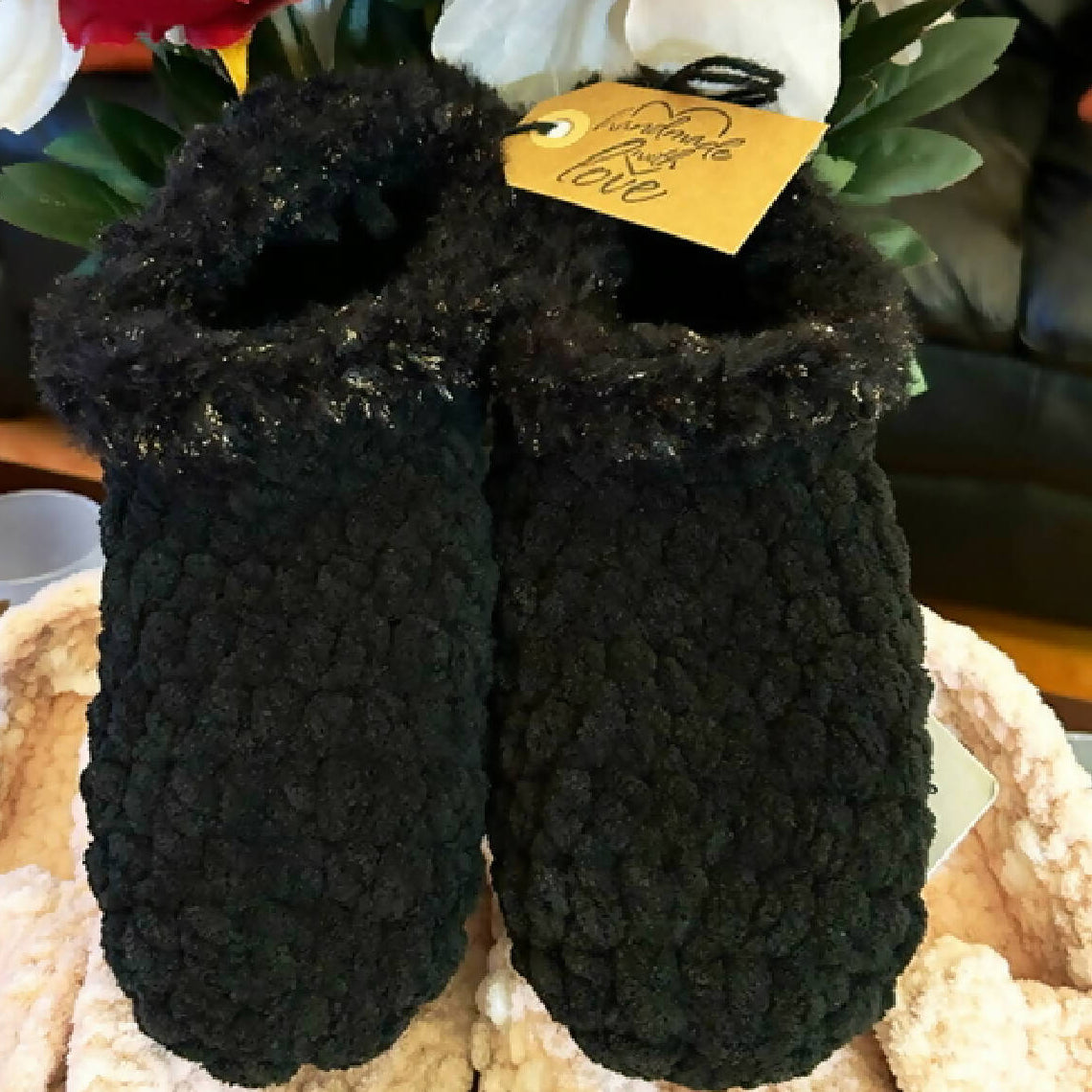 Black bootie with fur women's slippers